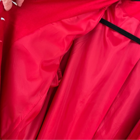 Harve Benard ladies long red dress coat. Size 16 - Picture 13 of 15